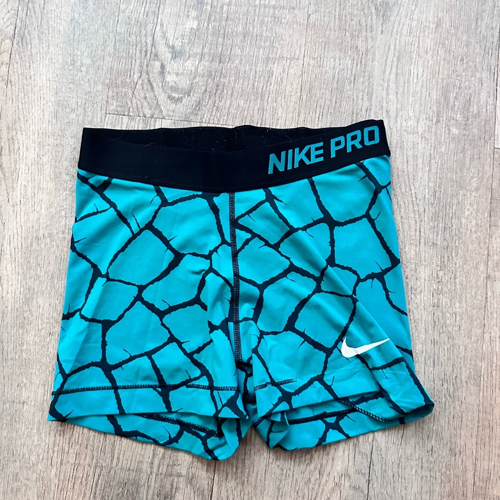 nike pro shorts